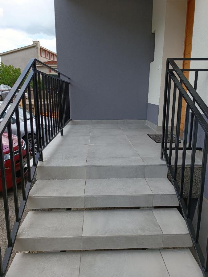 Apartments Aura Deskle Exterior foto